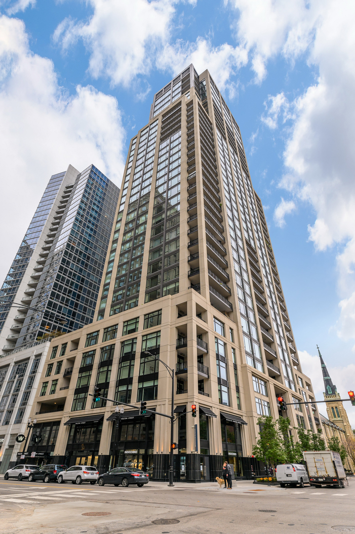 9 West Walton Street Chicago IL 60610