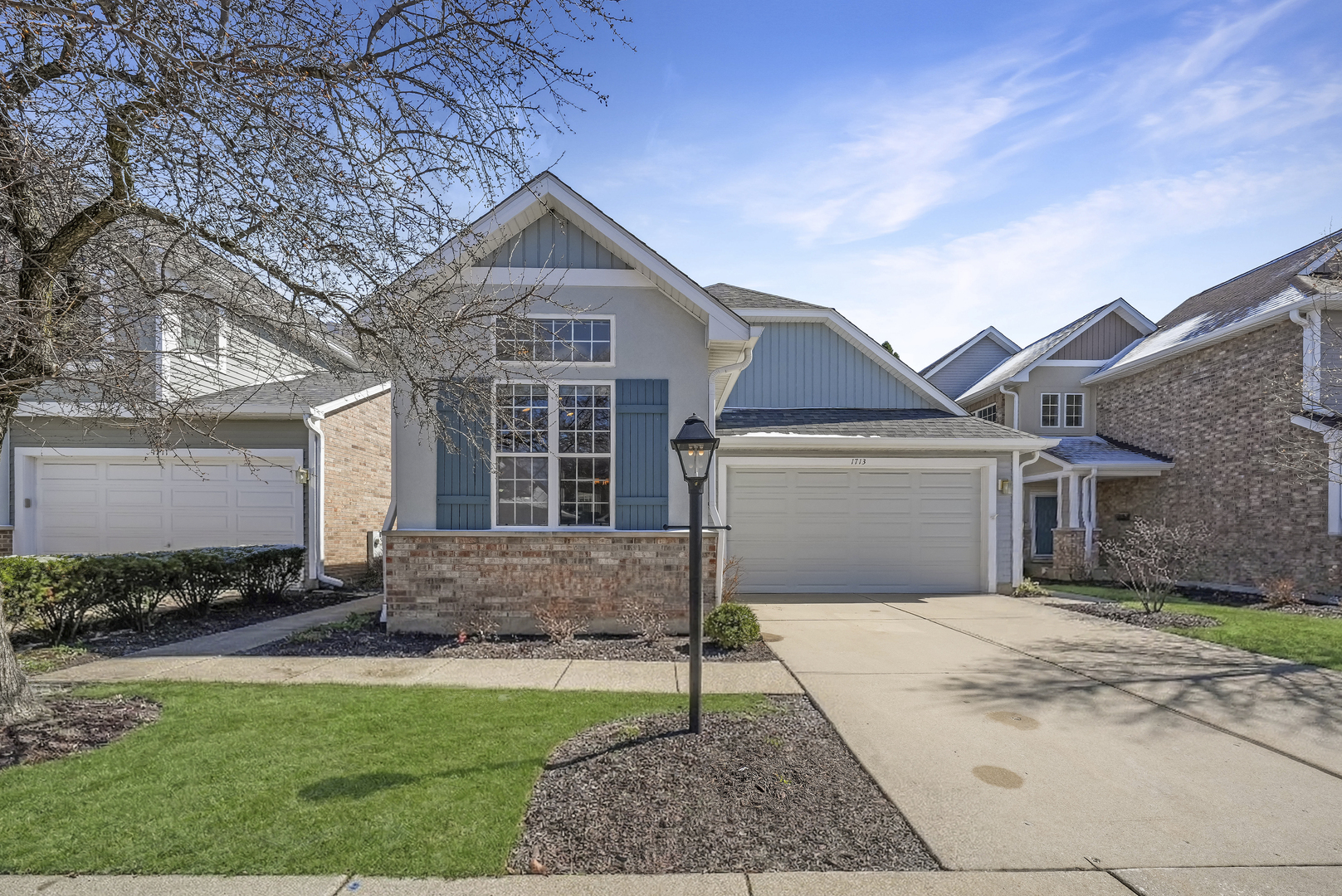 1713 Astor Avenue Oakbrook Terrace IL 60181
