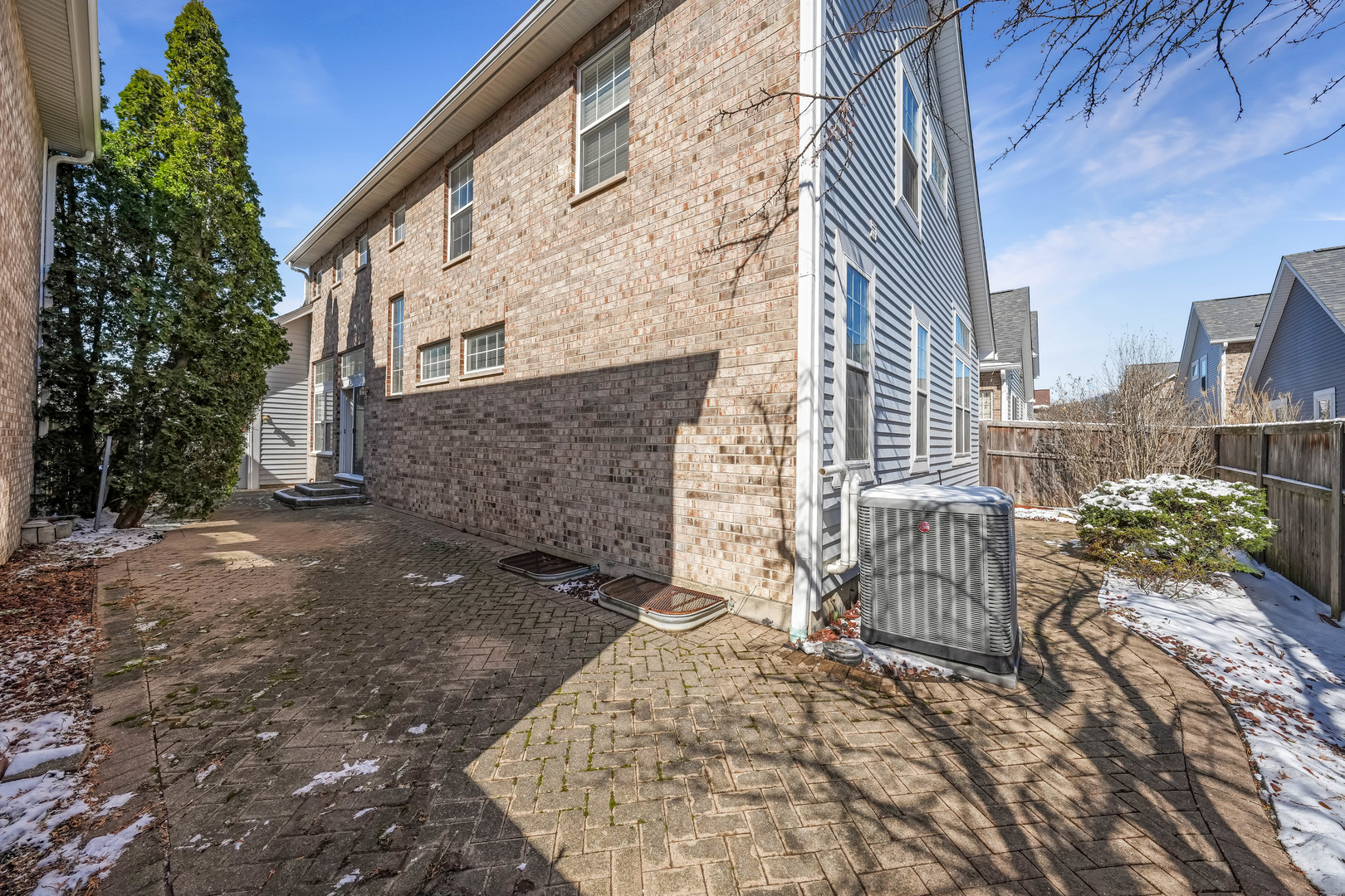 1713 Astor Avenue Oakbrook Terrace IL 60181