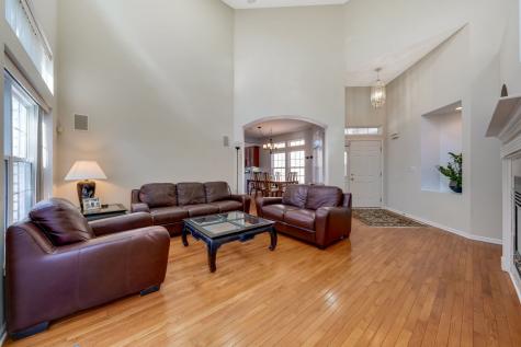 1713 Astor Avenue Oakbrook Terrace IL 60181