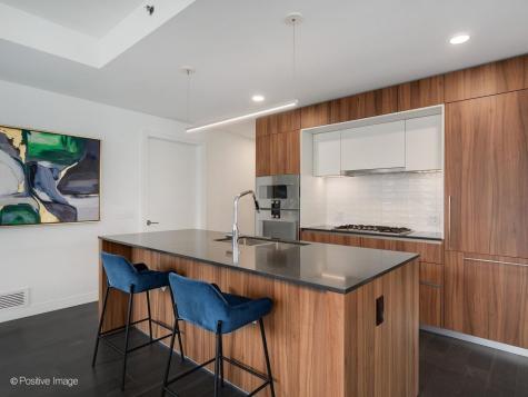 211 North Harbor Drive Chicago IL 60601