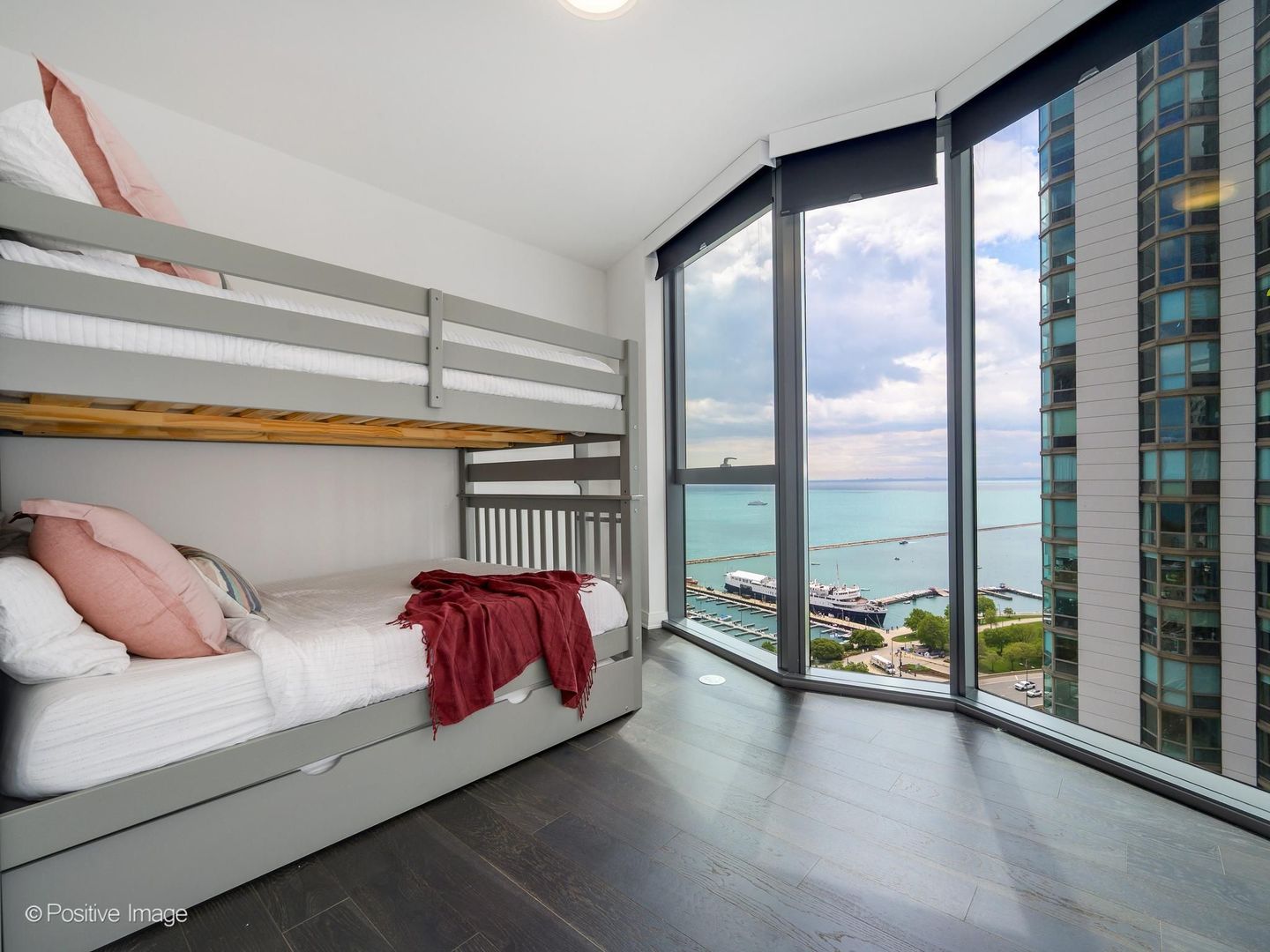 211 North Harbor Drive Chicago IL 60601