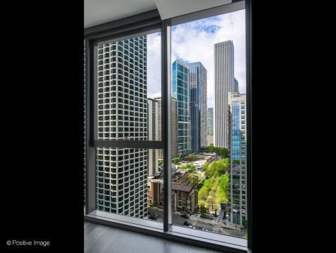 211 North Harbor Drive Chicago IL 60601