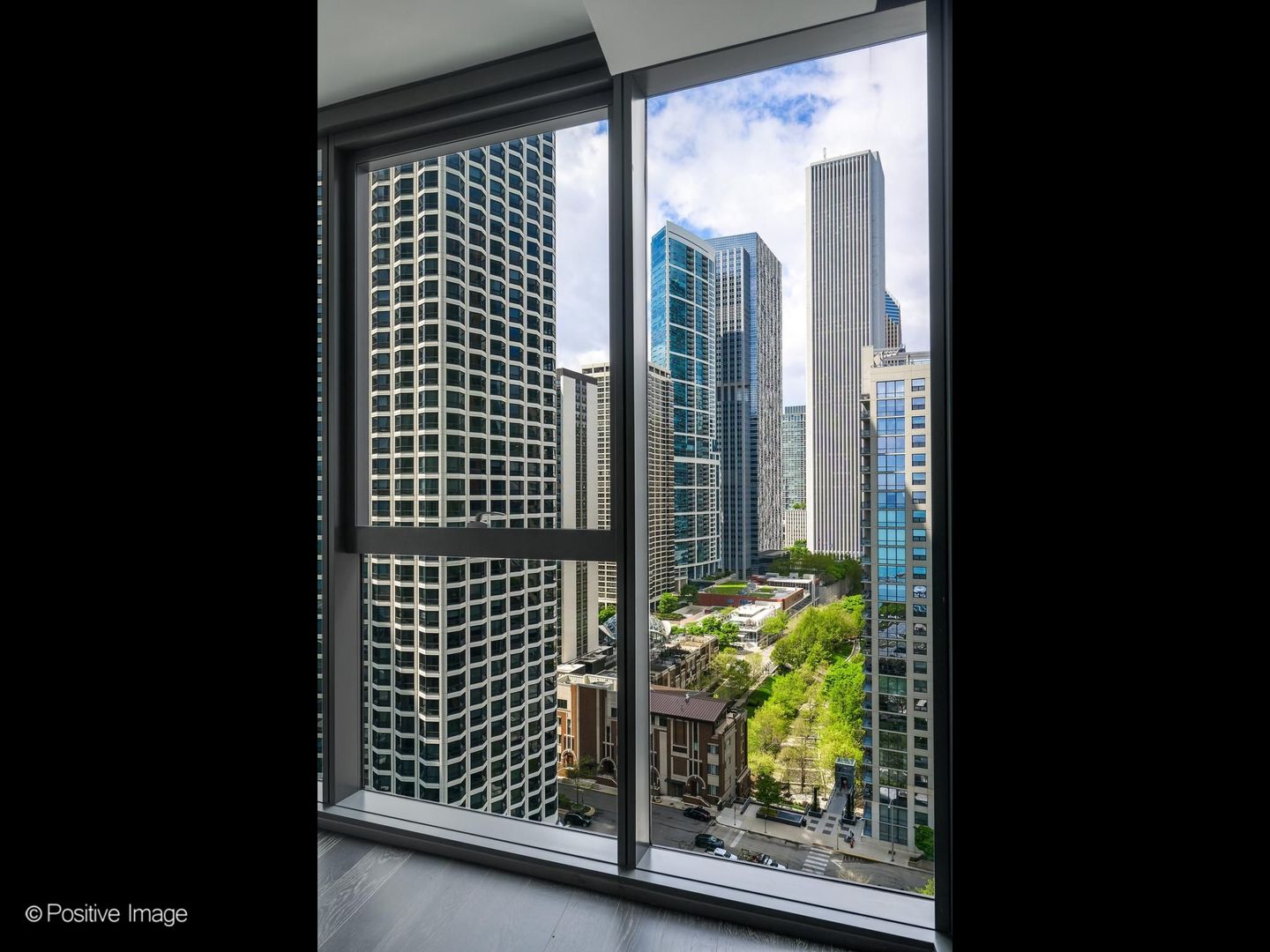 211 North Harbor Drive Chicago IL 60601