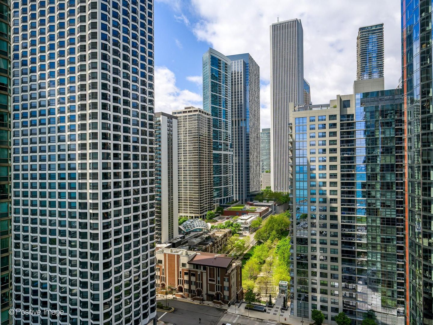 211 North Harbor Drive Chicago IL 60601