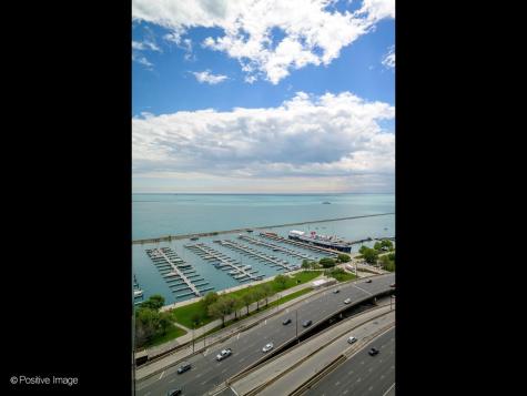 211 North Harbor Drive Chicago IL 60601