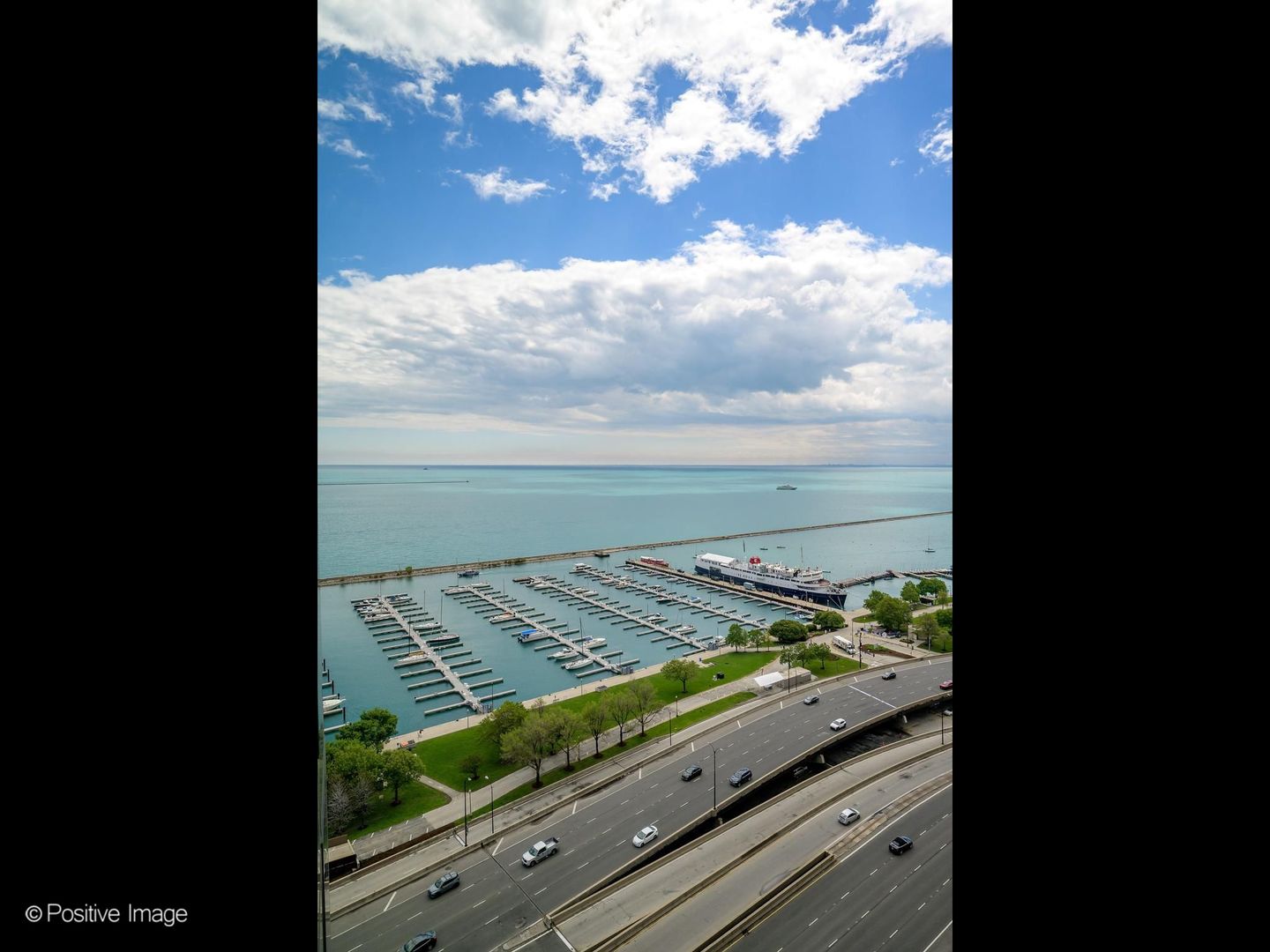 211 North Harbor Drive Chicago IL 60601