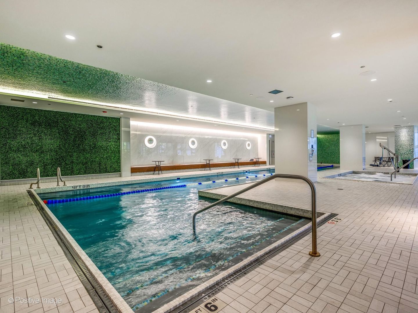 211 North Harbor Drive Chicago IL 60601