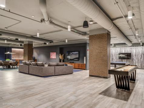 211 North Harbor Drive Chicago IL 60601