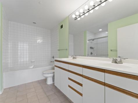 330 North Jefferson Street Chicago IL 60661