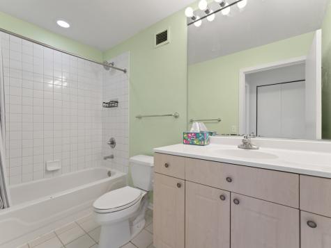 330 North Jefferson Street Chicago IL 60661