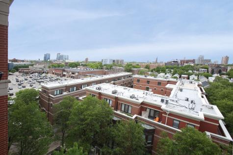 343 West Old Town Court Chicago IL 60610