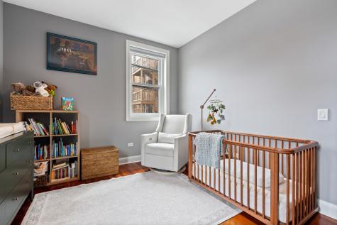 1056 West Lawrence Avenue Chicago IL 60640