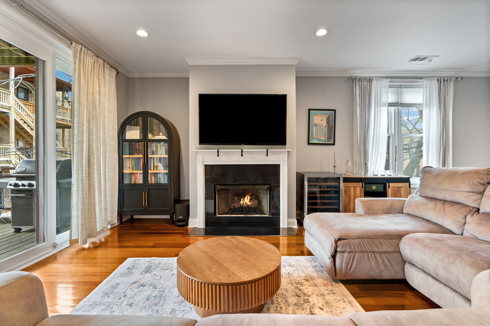 1056 West Lawrence Avenue Chicago IL 60640