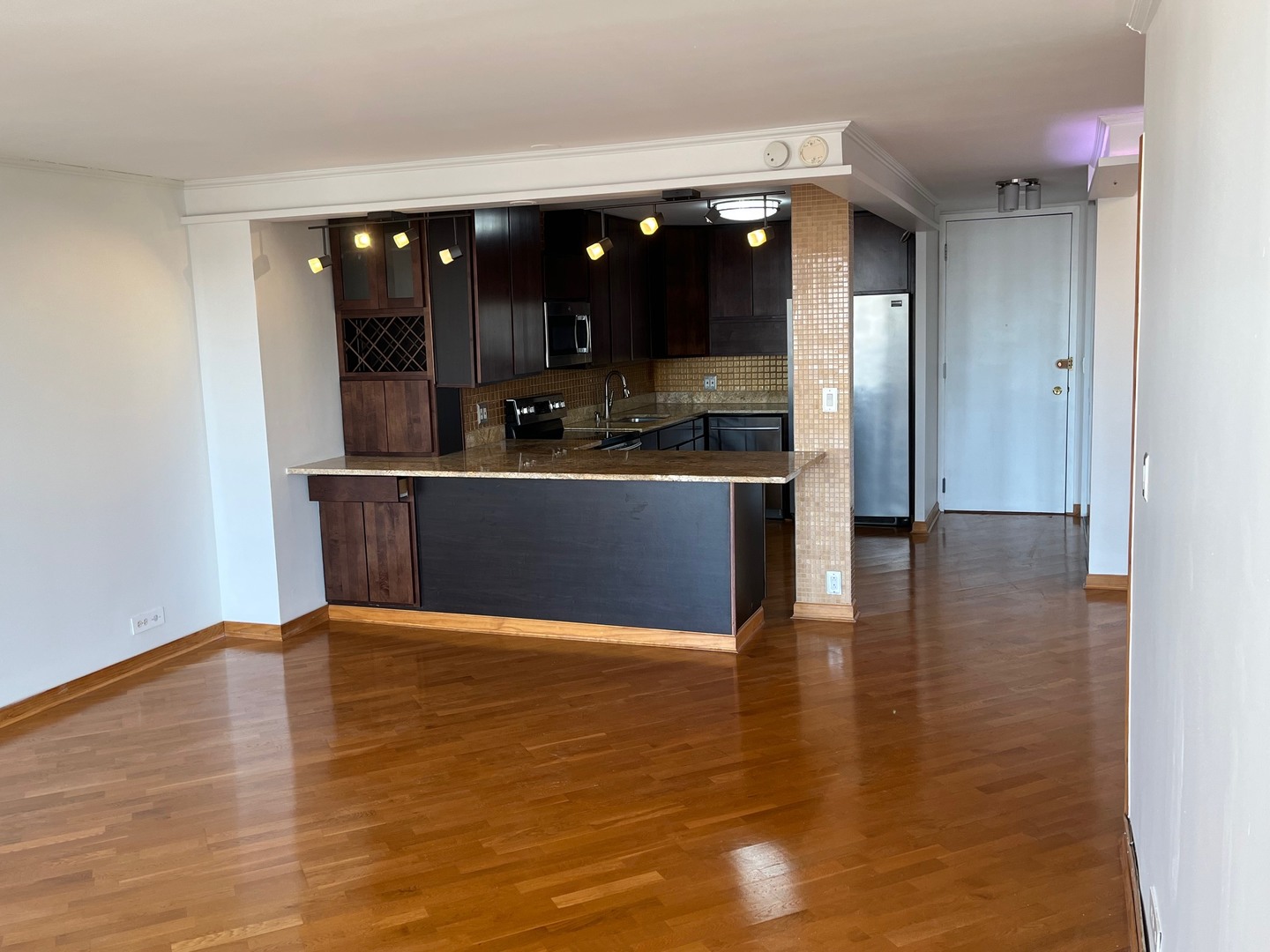 1660 North La Salle Drive Chicago IL 60614