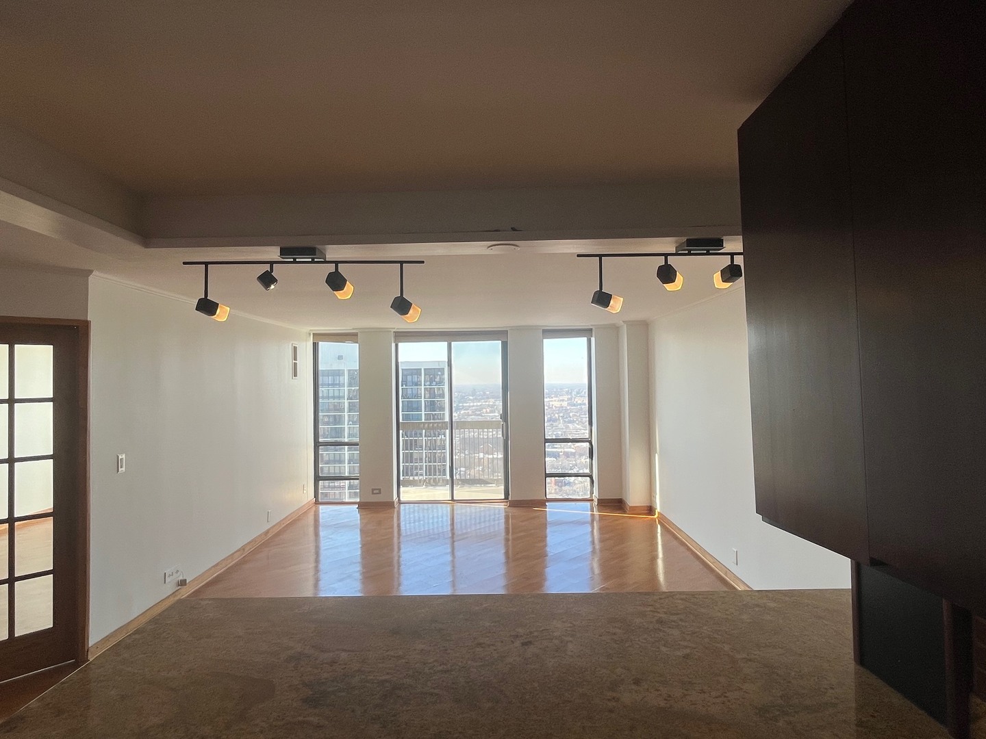 1660 North La Salle Drive Chicago IL 60614