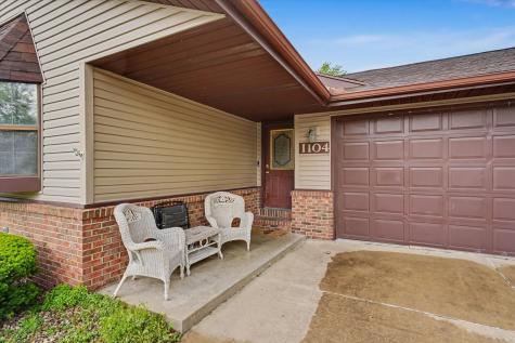 1104 Brad Drive Urbana IL 61802