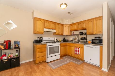 381 South Collins Street South Elgin IL 60177