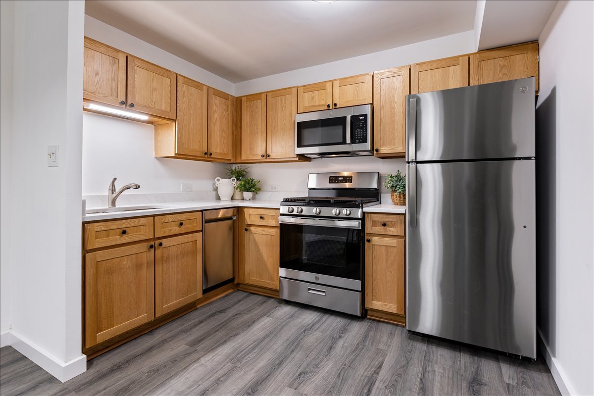230 East Ontario Street Chicago IL 60611