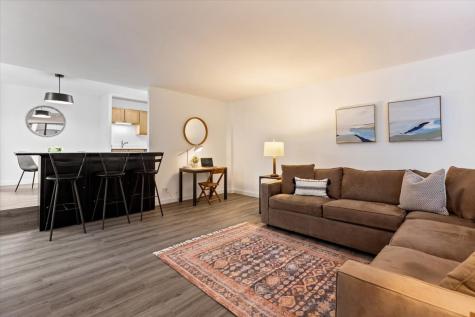 230 East Ontario Street Chicago IL 60611