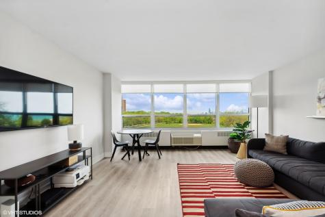 4800 South Chicago Beach Drive Chicago IL 60615