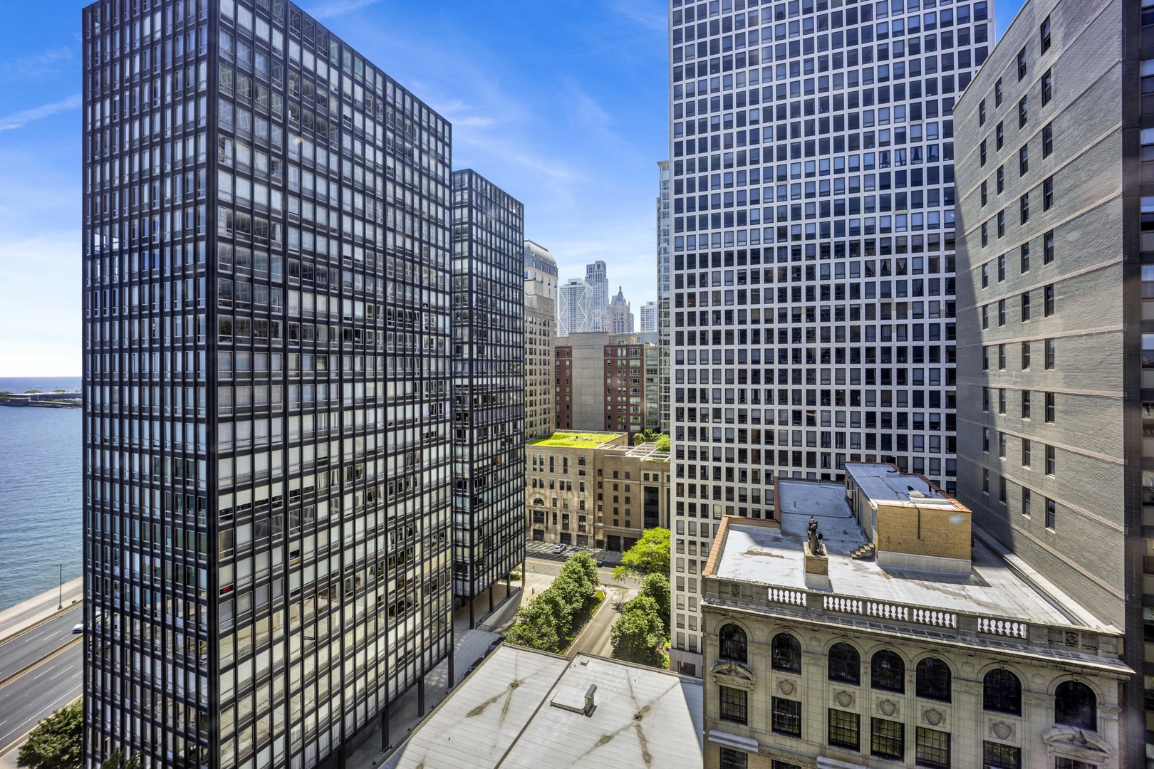 900 North Lake Shore Drive Chicago IL 60611