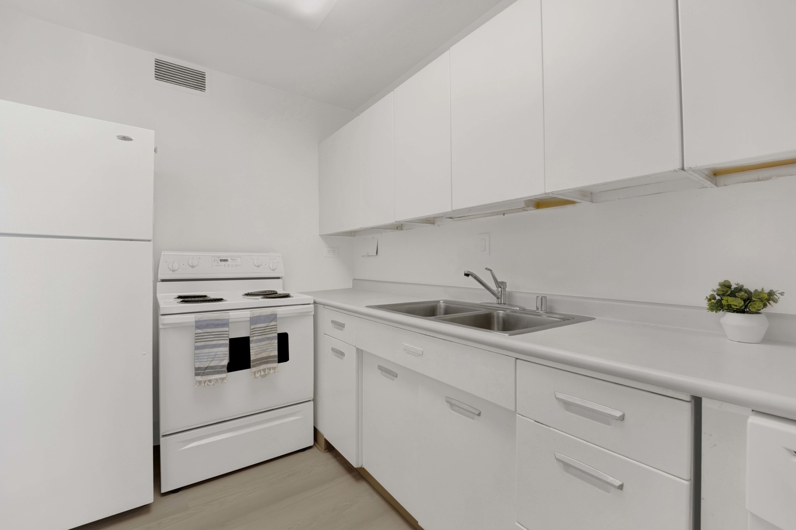 900 North Lake Shore Drive Chicago IL 60611
