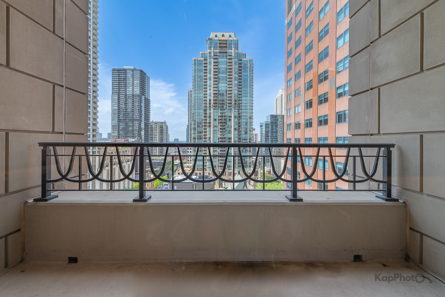 118 East Erie Street Chicago IL 60611
