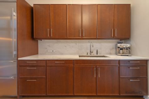 118 East Erie Street Chicago IL 60611