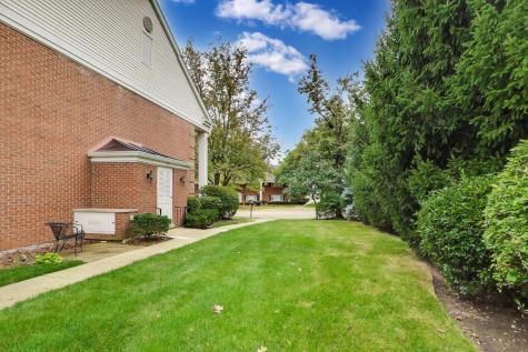 1406 Chanticleer Lane Hinsdale IL 60521