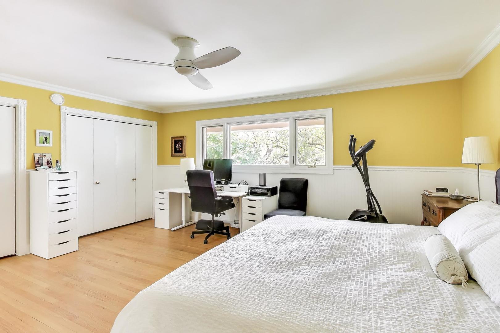 1406 Chanticleer Lane Hinsdale IL 60521