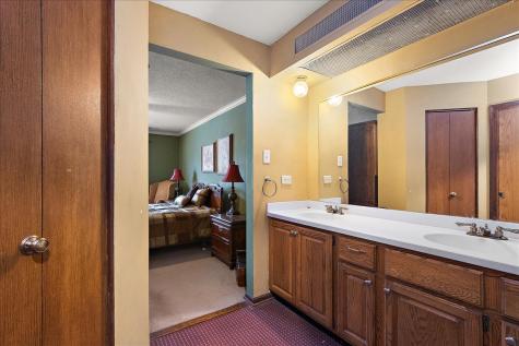 7834 West Foresthill Court Palos Heights IL 60463