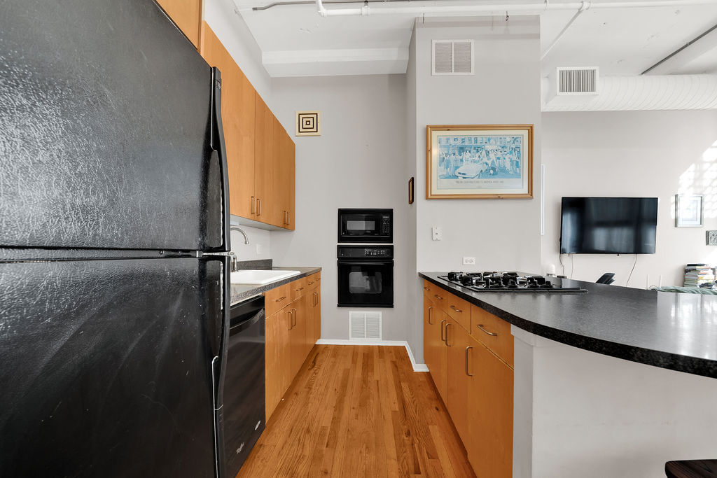 130 South Canal Street Chicago IL 60606