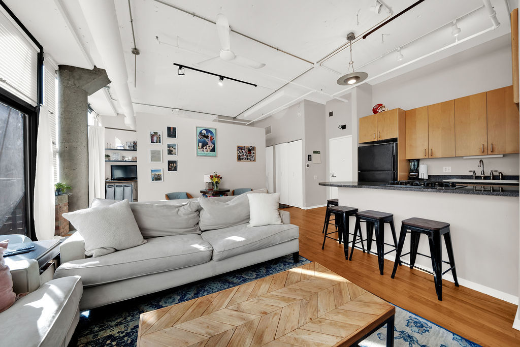 130 South Canal Street Chicago IL 60606