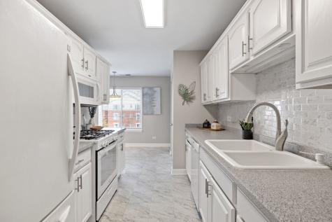 2201 South Grace Street Lombard IL 60148