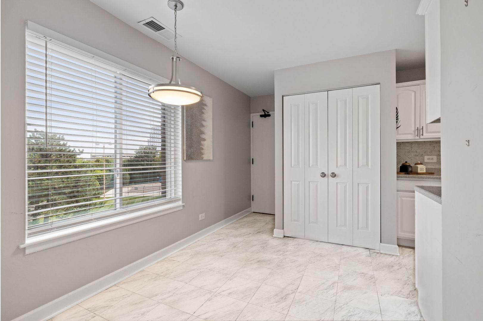 2201 South Grace Street Lombard IL 60148