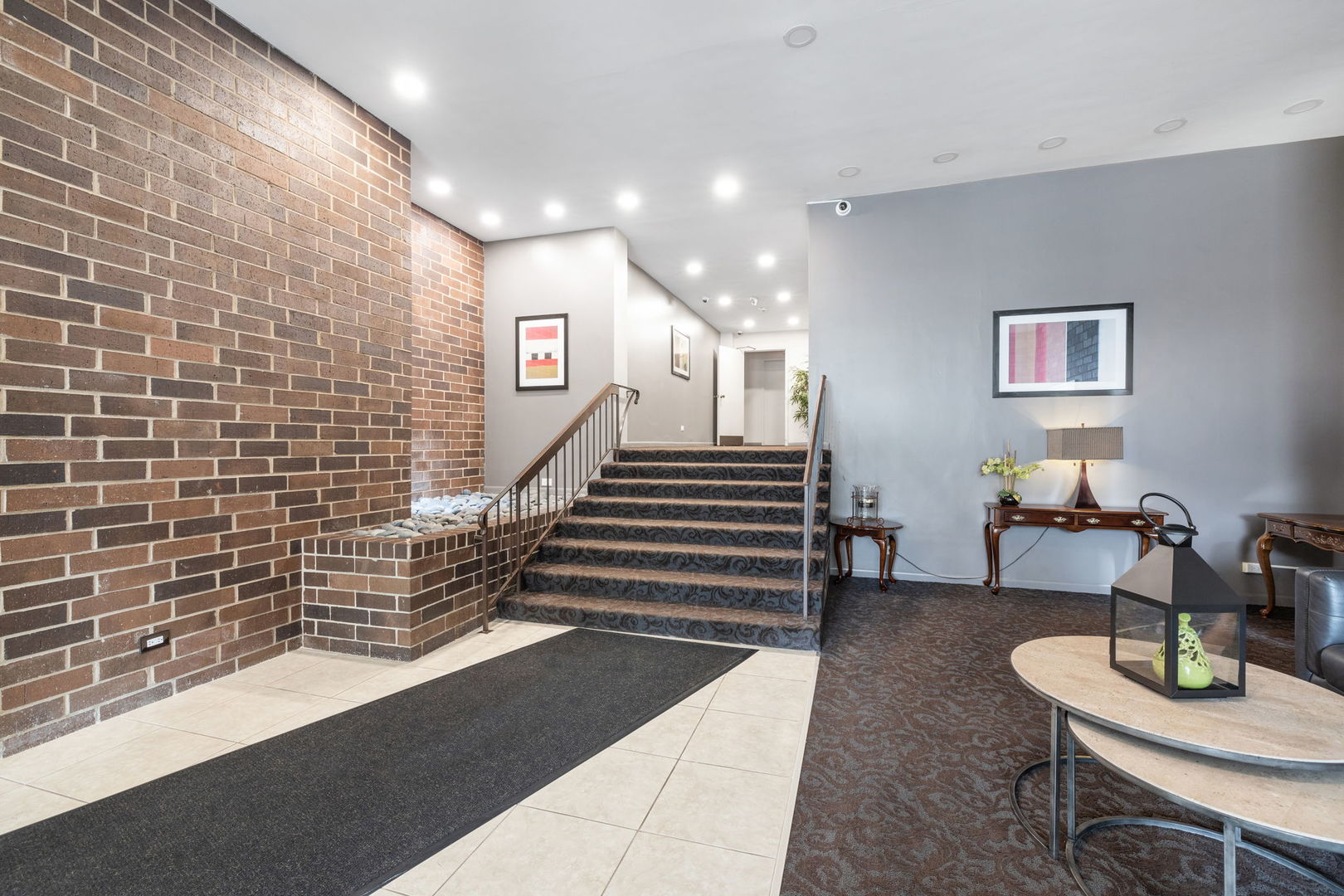 2201 South Grace Street Lombard IL 60148