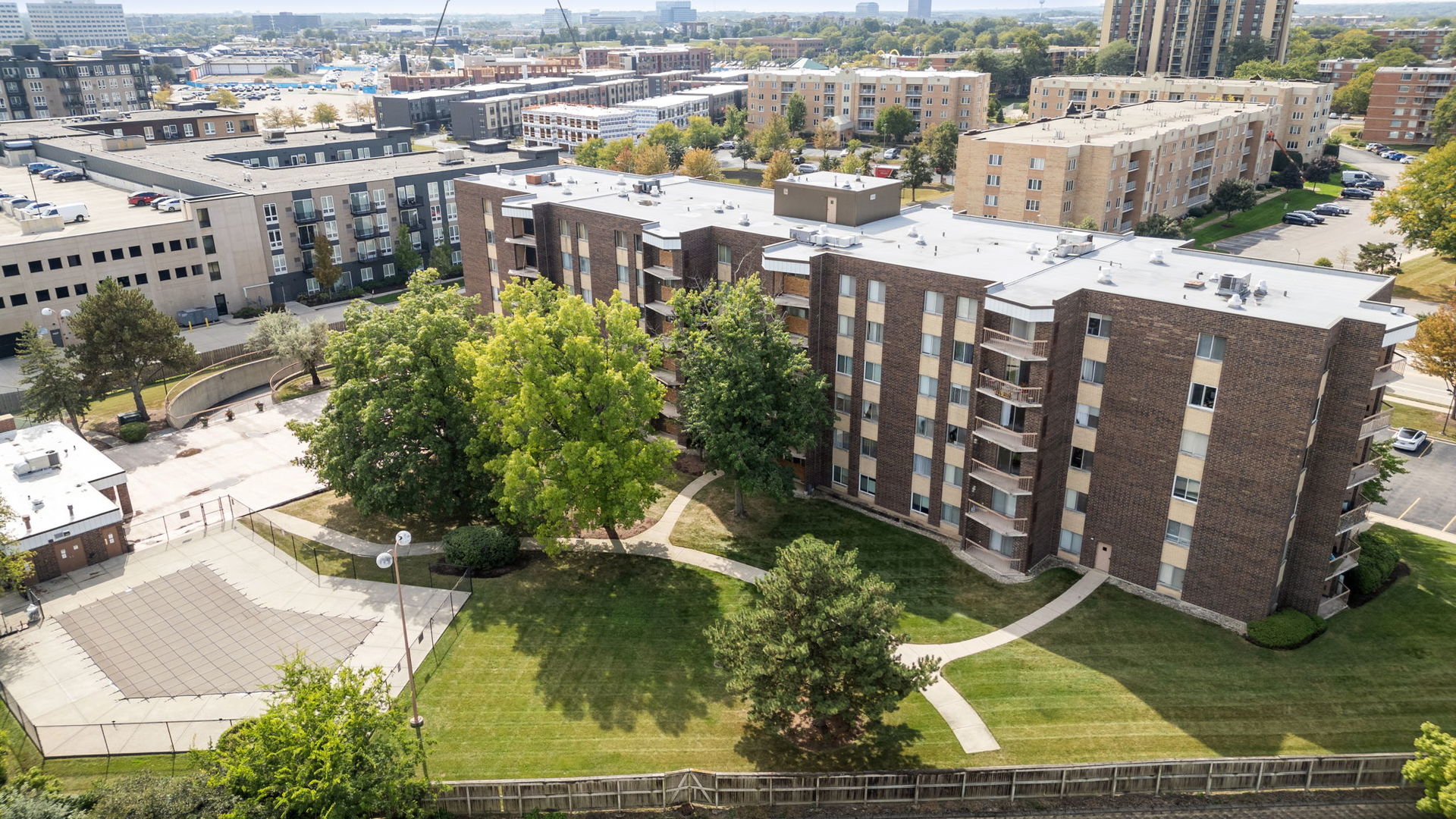 2201 South Grace Street Lombard IL 60148