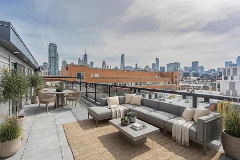 505 West Elm Street Chicago IL 60610