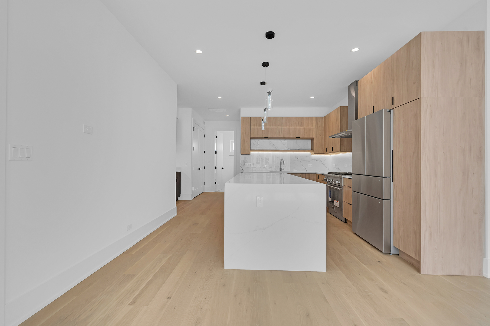 505 West Elm Street Chicago IL 60610