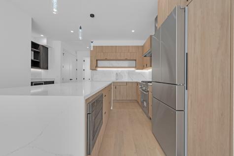 505 West Elm Street Chicago IL 60610