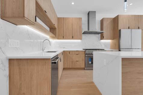 505 West Elm Street Chicago IL 60610