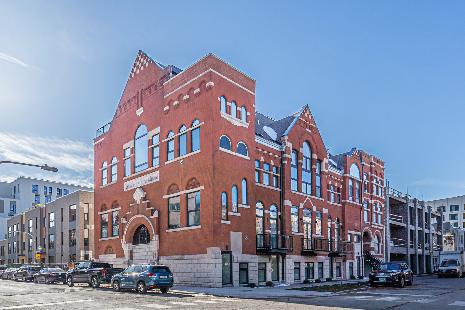 505 West Elm Street Chicago IL 60610