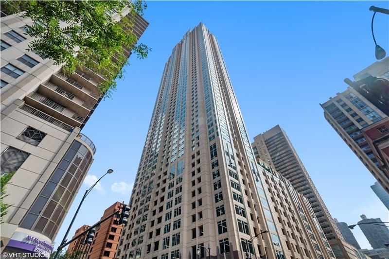33 West Ontario Street Chicago IL 60654