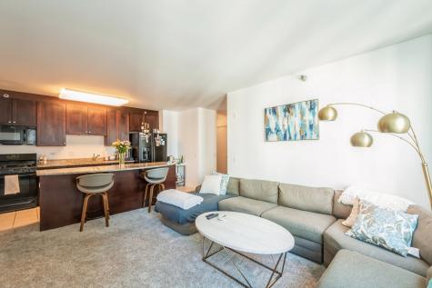 33 West Ontario Street Chicago IL 60654
