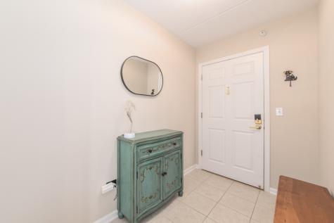 6815 North Milwaukee Avenue Niles IL 60714