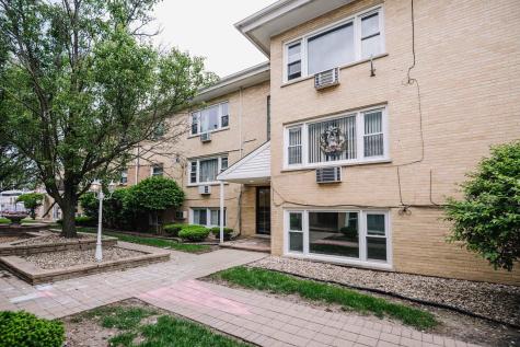 6634 West 95th Street Oak Lawn IL 60453