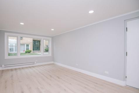6634 West 95th Street Oak Lawn IL 60453