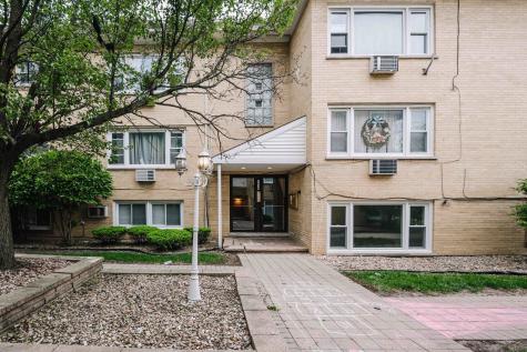 6634 West 95th Street Oak Lawn IL 60453