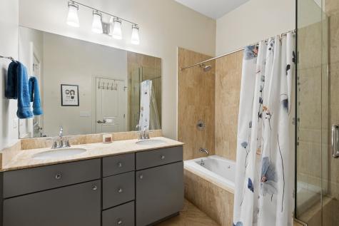 3641 North Ashland Avenue Chicago IL 60613